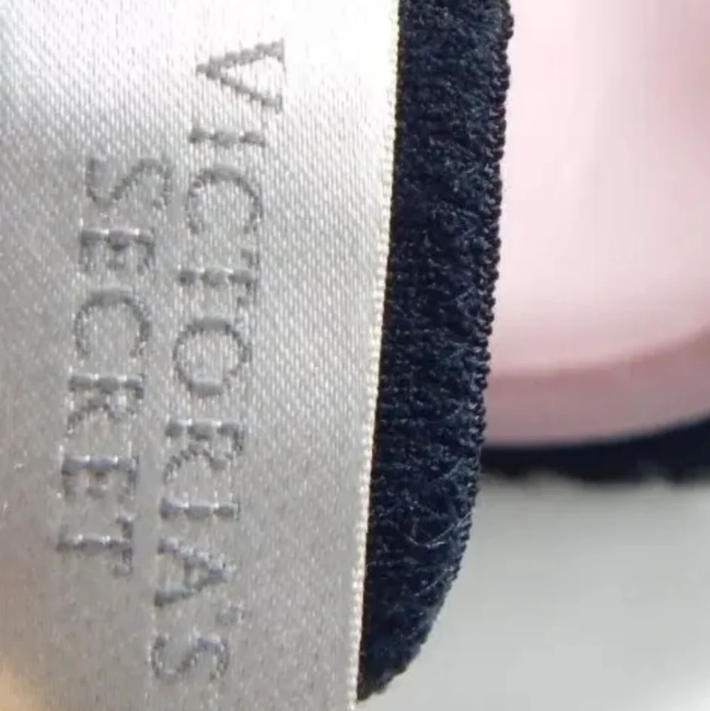 Victoria's Secret Dream Angels Lined Demi Bra